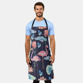 Rosa Flamingos, umgeben von Lotus-Blume und Pro Schürze (Getragen)