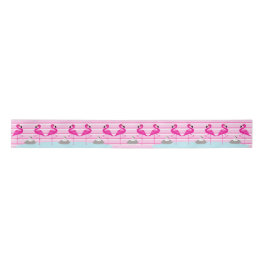 Rosa Flamingos und schlüpfende Babypinke Satinband