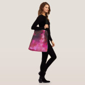 Rosa flatter Nachthimmel Tragetaschen Mit Langen Trägern (Am Model)