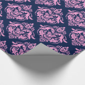 Rosa Floral Damasks & Midnight Blue Hintergrund Geschenkpapier (Ecke)