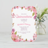Rosa Floral Quinceña Einladung (Stehend Vorderseite)