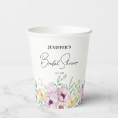 Rosa florale Liebe ist im Brautparty Bloom Pappbecher (Rückseite)