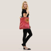 Rosa florale Volldrucktasche, mittel Tasche (Am Model)