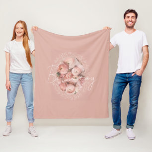 Rosa florales vintage personalisiertes Monogramm N Fleecedecke