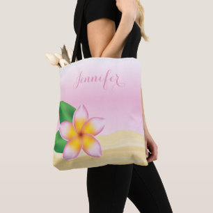 Rosa Frangipani-Blume mit Personalisiertem Namen Tasche