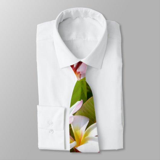 Rosa Frangipani Tree Krawatte (Gebunden)