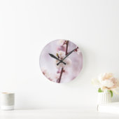 Rosa Frühlingsblüten Runde Wanduhr (Zuhause)