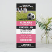 Rosa Fußball Mädchen Ticket Geburtstagsfeier Einladung (Stehend Vorderseite)