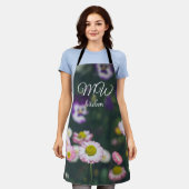 Rosa Gänse und Stiefmütterchen im Grünen Schürze (Getragen)