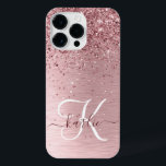 Rosa gebürsteter Glitzer Monogramm Name iPhone 14 Pro Max Hülle<br><div class="desc">Dieses schicke und schicke Gehäuse mit hübschem,  schwarz-rosa funkelndem Glitzer auf einem rot-rosa gebürsteten metallischen Hintergrund ist einfach zu personalisieren.</div>