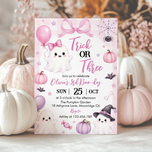Rosa Geister-Trick oder Drei Halloween-Geburtstag Einladung