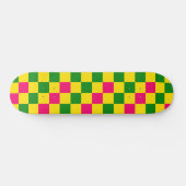 Rosa Gelb Grün Kariertes Musterdesign Skateboard (Horizontal)