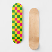 Rosa Gelb Grün Kariertes Musterdesign Skateboard (Vorderseite)