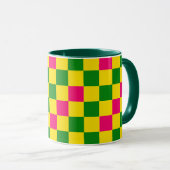 Rosa Gelb Grün Kariertes Musterdesign  Tasse (VorderseiteRechts)