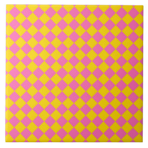 Rosa gelbe Diamant-Harlekin-Schachbrettmuster Fliese