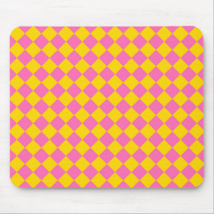 Rosa gelbe Diamant-Harlekin-Schachbrettmuster Mousepad