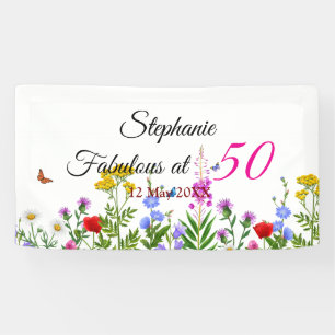 Rosa Gelbe Nelken auf blauem Happy Birthday Banner