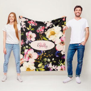 Rosa-gelbe Rosen in Aquarellfarbe auf schwarz, Mon Fleecedecke