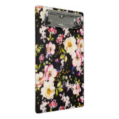 Rosa gelbe Rosen, schwarzer Hintergrund Mini Klemmbrett (Schrägansicht)