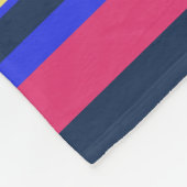Rosa, gelbe und blaue Streifen Fleecedecke (Ecke)