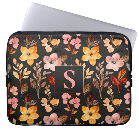 Rosa Gelborange Schwarz Mit Monogramm Laptopschutzhülle (Vorderseite)