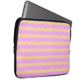 Rosa Geometrisch Laptopschutzhülle (Vorne Rechts)