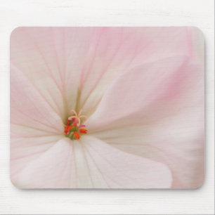 rosa Geranie Mousepad