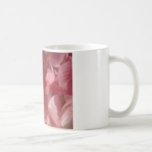 Rosa Geranium: fast massiv, hellrosa Kaffeetasse