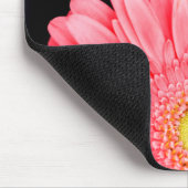 Rosa Gerbera-Blume Mousepad (Ecke)