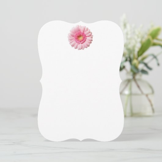 Rosa Gerbera Daisy Einladungen (Stehend Vorderseite)