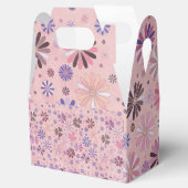 Rosa Geschenkschachtel (Geöffnet)