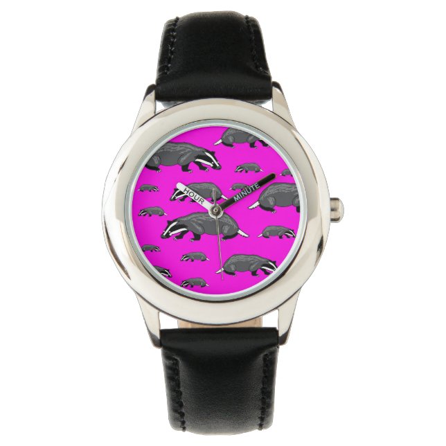 Rosa Gesicht Dachs Uhr (Vorderseite)