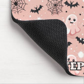 Rosa Gespenster und Halloween Nahtloses Muster Mousepad (Ecke)