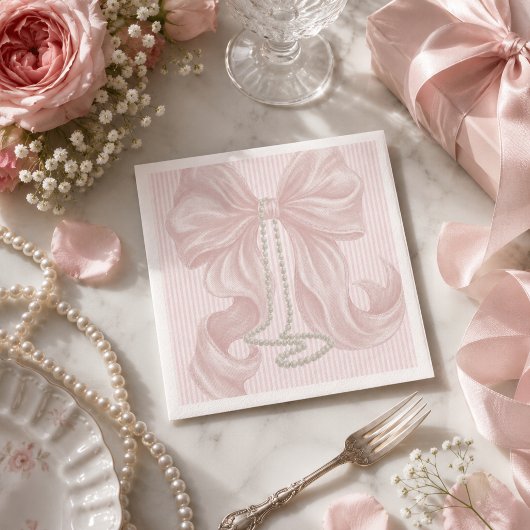 Rosa gestreifter Bogen und Perlenhalskette Serviette