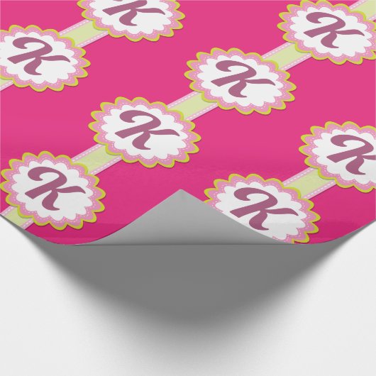 Rosa Gewohnheit des Monogramm-Alphabet-Buchstabe-K Geschenkpapier (Ecke)