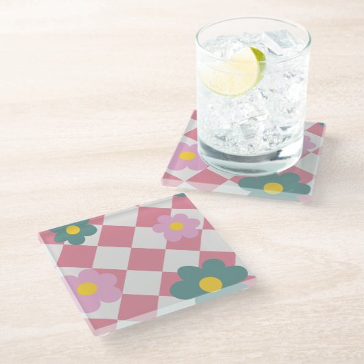 Rosa Gingham-Blumenmuster – Retro süße Blumen Glasuntersetzer (Schrägansicht)