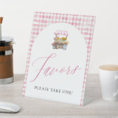 Rosa Gingham Fresh Off The Market Favorits Sign Sockelschild (In SItu)