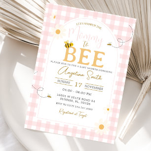 Rosa Gingham Gänseblümchen Biene Baby Shower Mommy Einladung
