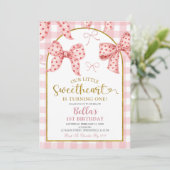 Rosa Gingham-Schleife Sweetheart Geburtstag Einladung (Stehend Vorderseite)