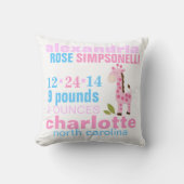 Rosa Giraffe mit Rosa Zig Zag Geburtserklärung Kissen (Vorderseite)