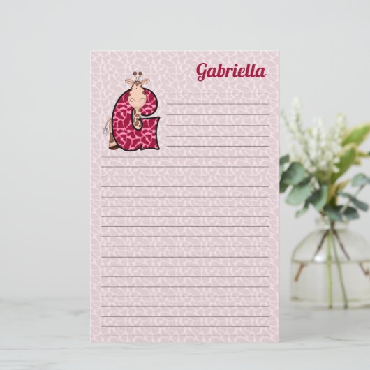 Rosa Giraffe Mongrammatierter Buchstabe G Mädchen  Briefpapier (Stehend Vorderseite)