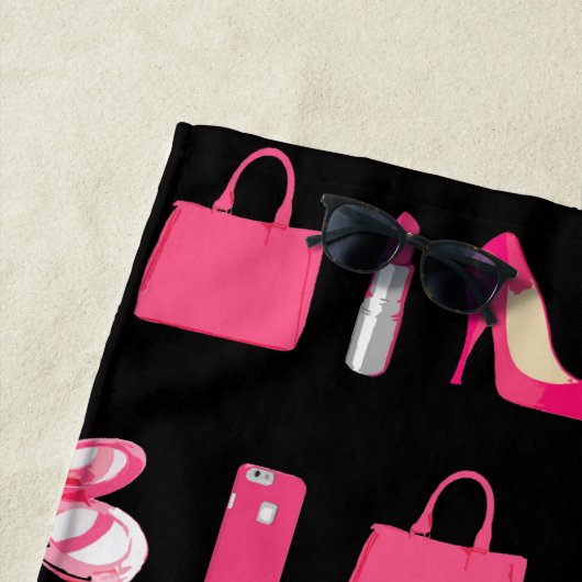 Rosa girly Sachen--Heelsgeldbeutel-Make-upentwurf Strandtuch (Beispiel)