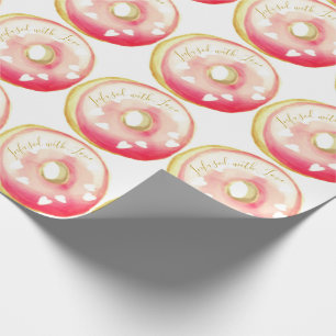 Rosa glasierter Donut "Mit Liebe infundiert" Vorla Geschenkpapier