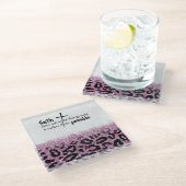 Rosa Glitter Leopard Christlich Glasuntersetzer (Schrägansicht)