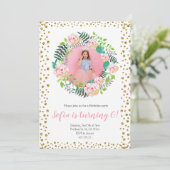 Rosa Glitzer Floral Confetti | Mädchen zum Geburts Einladung (Stehend Vorderseite)