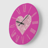 Rosa Glitzer Herz auf Fuchsia Große Wanduhr (Winkel)