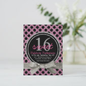 Rosa Glitzer Look Polka Dot Sweet 16 Einladung (Stehend Vorderseite)