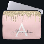Rosa-Glitzer-Monogramm Laptopschutzhülle<br><div class="desc">Rosa und goldene Imitat treiben Moderne und Elegante Girly Glitzer und sparkle elegante Monogram Case. Dieser Fall kann so angepasst werden,  dass er Ihren Anfangs- und Vornamen enthält.</div>