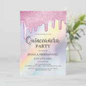 Rosa Glitzer Tropfen Rainbow Holographic Quinceañe Einladung (Stehend Vorderseite)