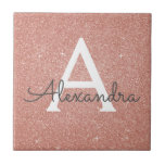 Rosa-Glitzer und Sparklogramm Fliese<br><div class="desc">Rosa Rose Gold Imitate Glitzer und sparkle Elegante Keramik Tiles. Diese Tiles können individuell auf Ihren Vor- und Erstnamen abgestimmt werden und machen ein großartiges rosa Rose Gold Geschenk für einen Geburtstag,  eine Mädchendusche,  ein Brautparty,  einen Junggeselinnen-Abschied oder eine Hochzeit.</div>